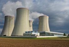 Photo of أول مفاعل نووي عائم في العالم تستضيفه قاعدة عسكرية أميركية