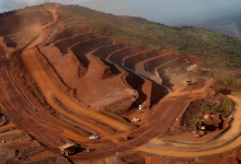 Photo of المعادن الحيوية في أفريقيا.. بين تنافس الدول الكبرى والاعتبارات الاقتصادية والبيئية (تقرير)