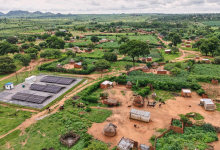 Photo of الشبكات الصغيرة في أفريقيا توفر كهرباء نظيفة لعشرات الملايين (تقرير)