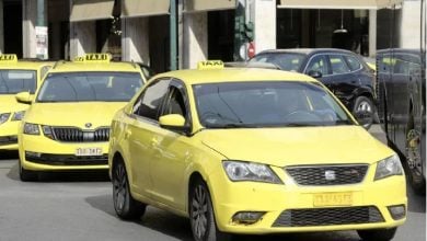 Photo of التحول إلى السيارات الكهربائية في اليونان يدفع سائقي الأجرة إلى الإضراب