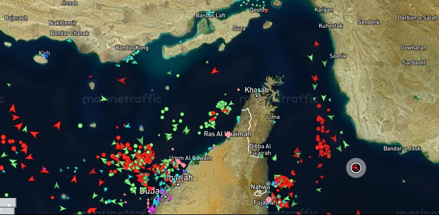 ناقلتا غاز نفط مسال