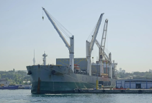 Photo of شحنة توربينات رياح تصل إلى السعودية في رحلة استثنائية