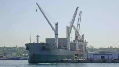 Photo of شحنة توربينات رياح تصل إلى السعودية في رحلة استثنائية