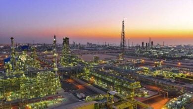 Photo of استهداف مصفاة ميناء الأحمدي الكويتية بطائرات مسيرة.. الثاني خلال 24 ساعة