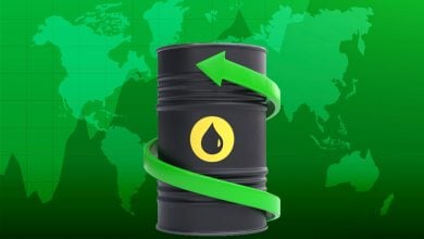 Photo of أسعار النفط ترتفع 2.5%.. وخام برنت لشهر مايو تحت 105 دولارات