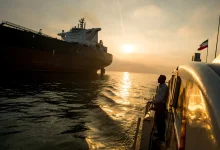 Photo of إيرادات النفط الإيراني تقفز منذ بدء الحرب.. 139 مليون دولار يوميًا