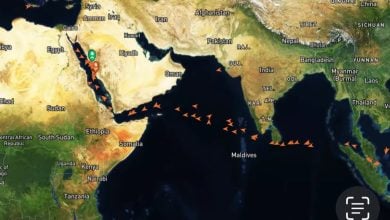 Photo of أسطول ناقلات نفط يمتد من سنغافورة إلى ميناء ينبع السعودي