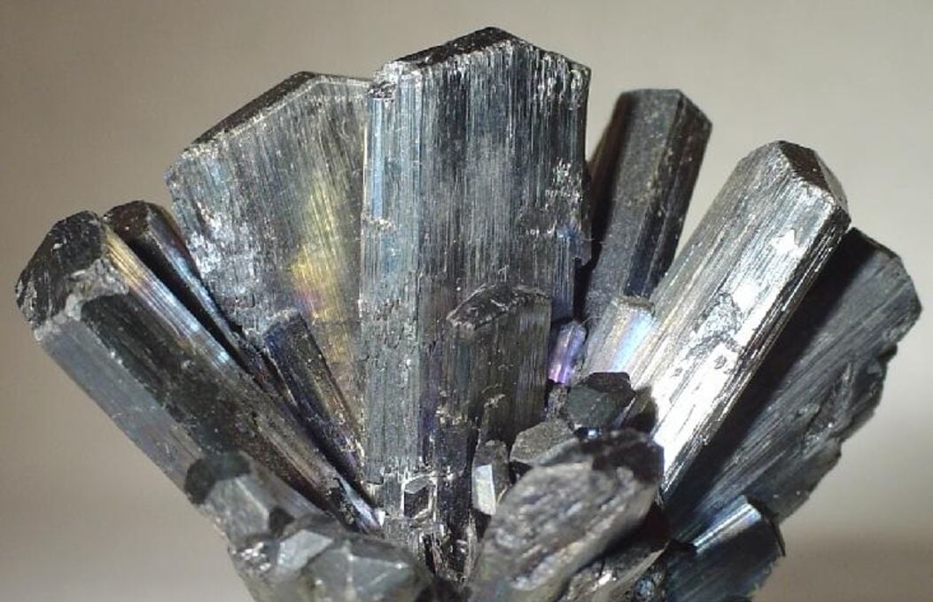 معدن الأنتيمون