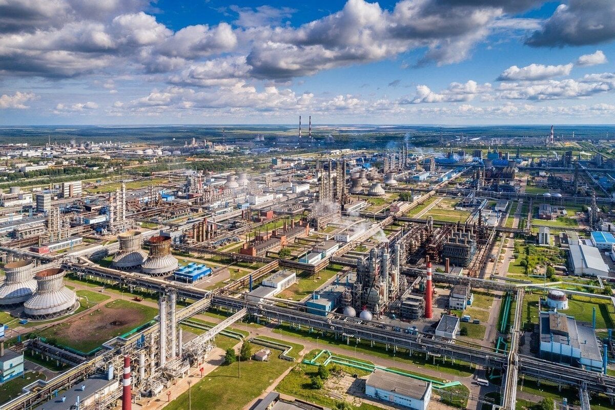  مصنع ضخم للبتروكيماويات في روسيا