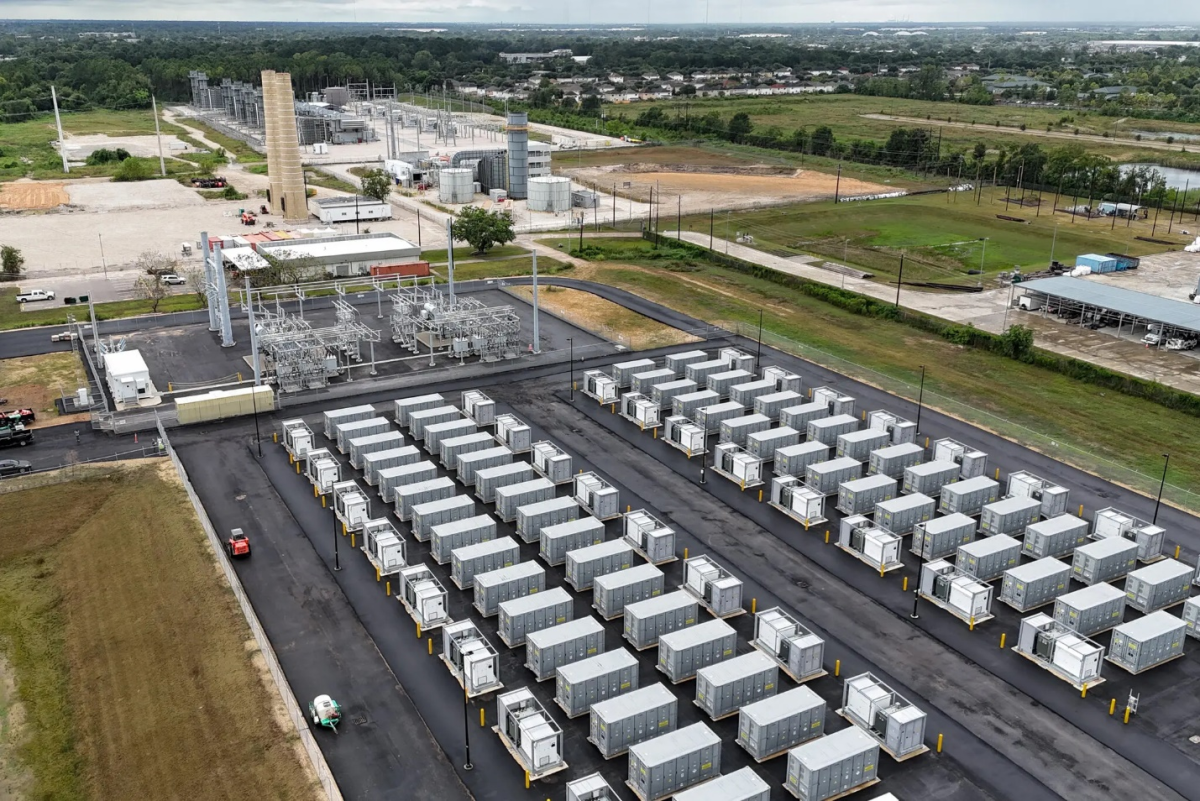 مركز لتخزين الكهرباء بالبطاريات في مدينة هيوستن بولاية تكساس الأميركية