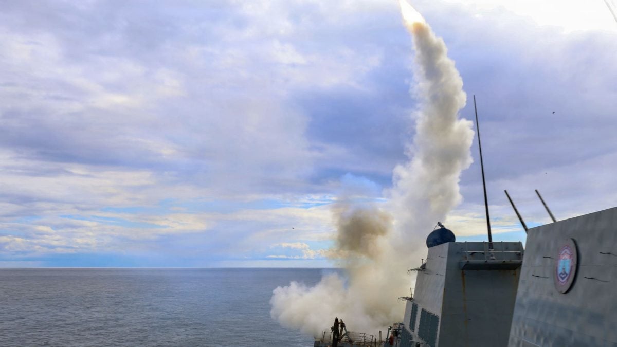 إغلاق مضيق هرمز يمثل اختبار لسعة تخزين النفط في العراق