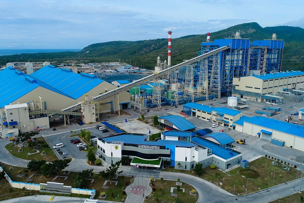 محطة سارانغاني لتوليد الكهرباء بالفحم في مدينة مينداناو الفلبينية