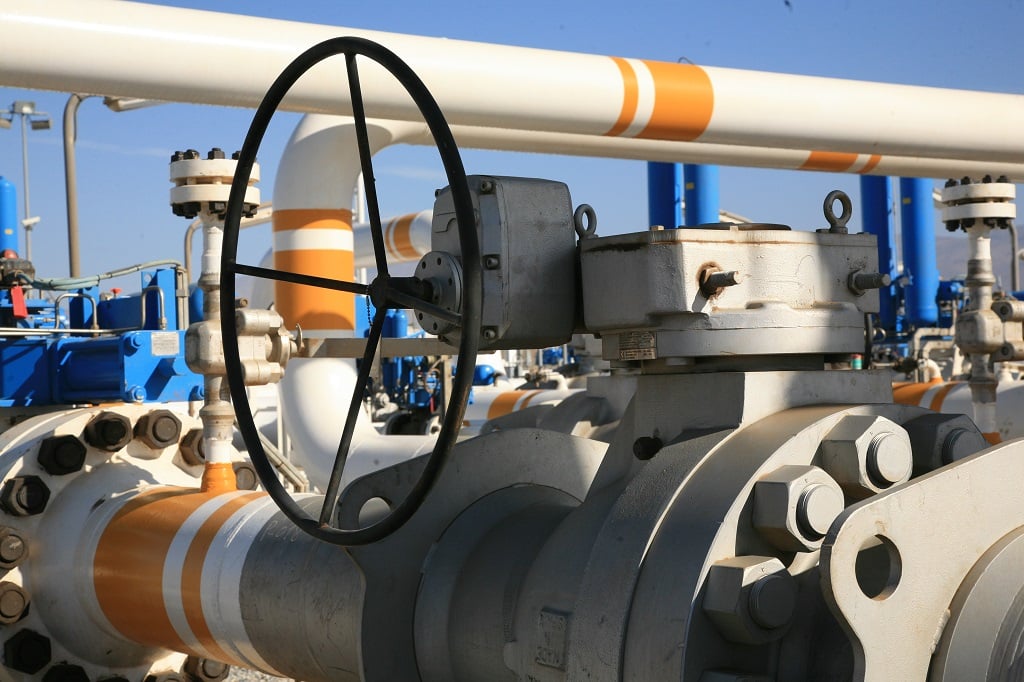 الجزائر وإسبانيا