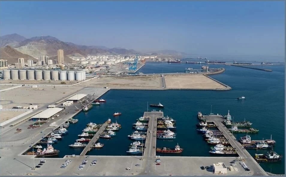 مخزونات المنتجات النفطية في الفجيرة