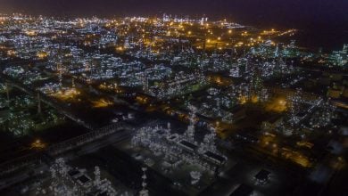 Photo of ريلاينس إندستريز ترفض النفط الإيراني قبل انتهاء الإعفاء الأميركي