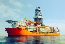 Photo of صفقتان لسفن حفر بحرية بقيمة 260 مليون دولار