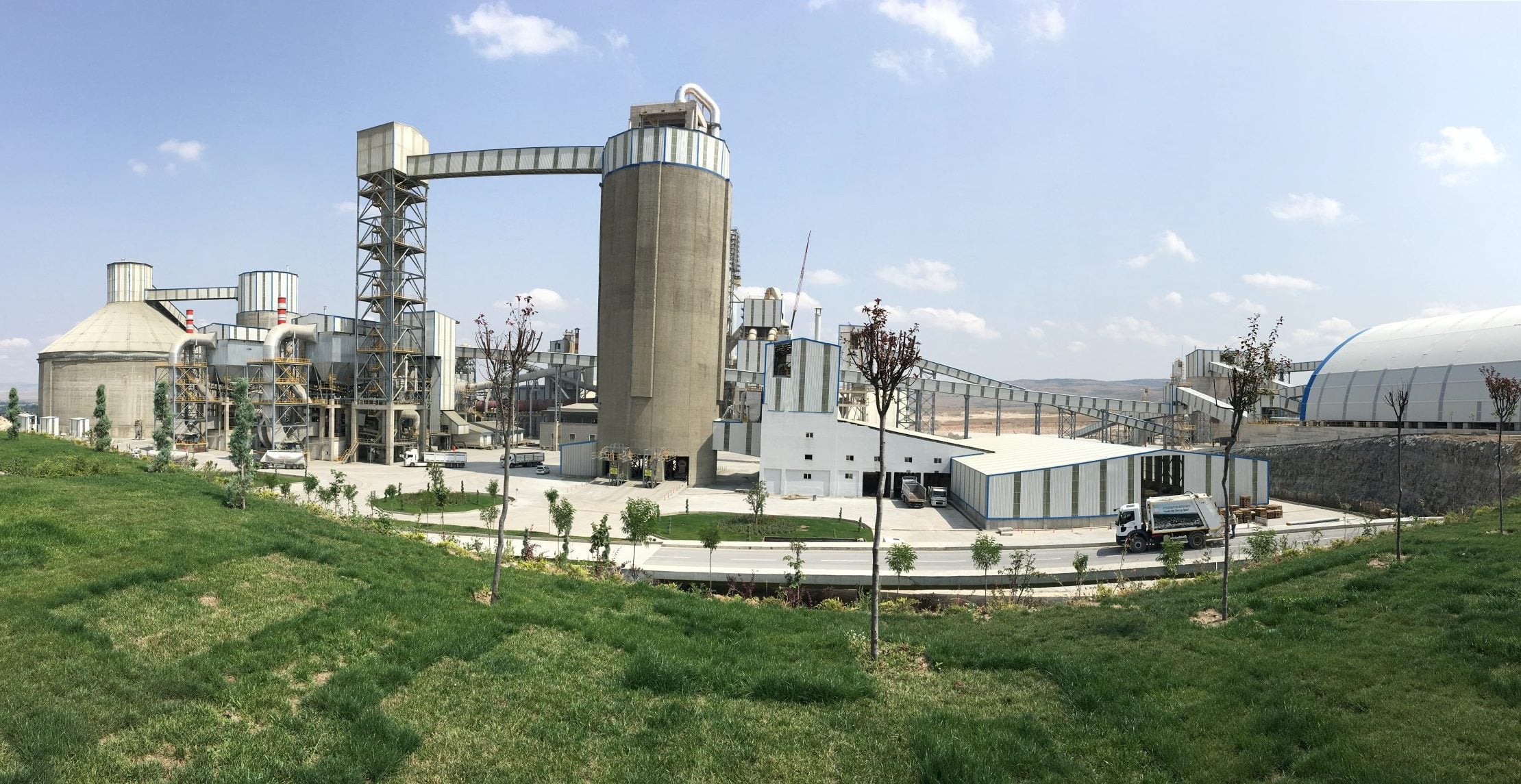 شركة أسمنت تركية