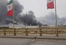 Photo of استهداف أكبر مجمع بتروكيماويات في إيران