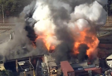 Photo of حريق في مصنع لإعادة تدوير بطاريات الليثيوم وخسائر ضخمة (فيديو)