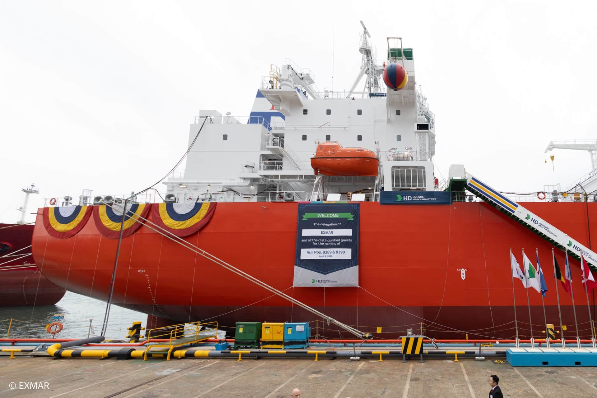 إحدى الناقلتين التابعتين لشركة إكسمار-الصورة من موقع الشركة