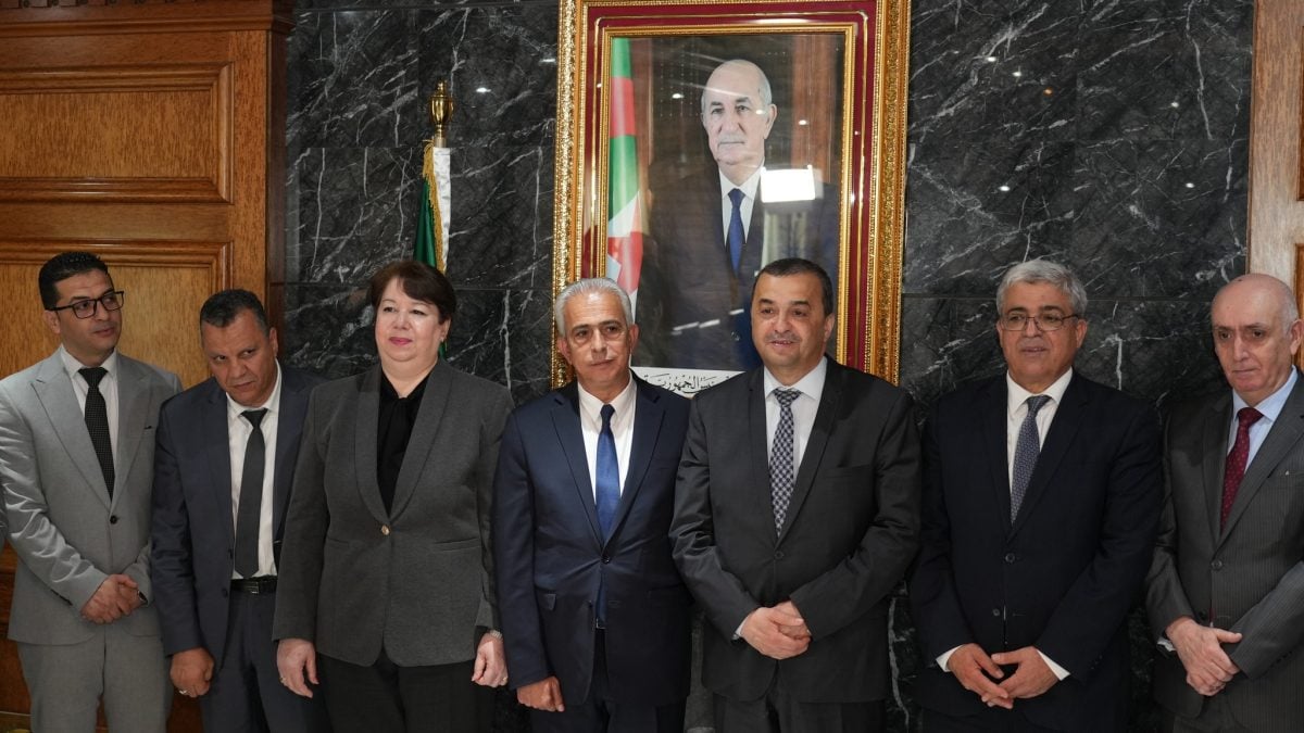 جانب من مراسم تسلم مهام وزارة المناجم