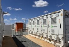 Photo of أول مشروع طاقة متجددة خارج الشبكة لتشغيل عمليات التعدين