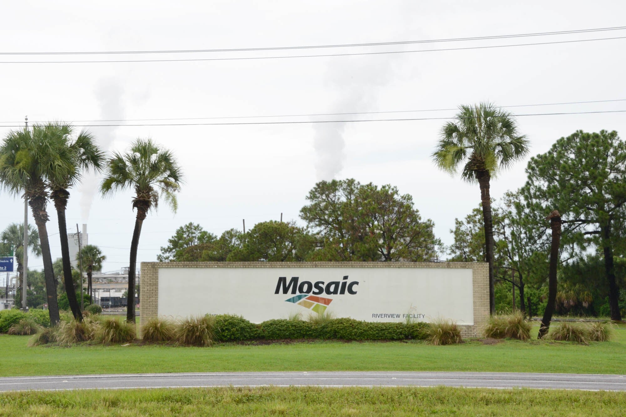 منشأة لشكة موزاييك في ولاية فلوريدا الأميركية