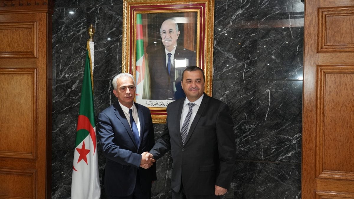 وزير المناجم الجزائري الجديد مراد حنيفي