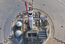 Photo of أكبر محطة طاقة شمسية هجينة في العالم تتفوق على "نور" الإمارات