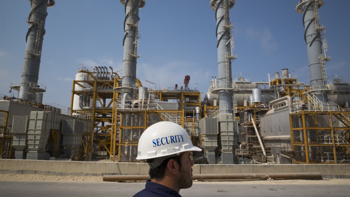 مصافي التكرير في إيران