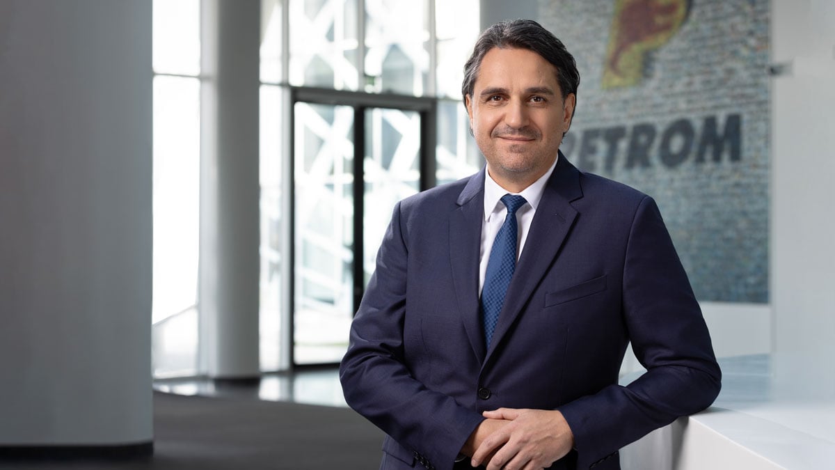 عضو مجلس إدارة شركة أو إم في بتروم