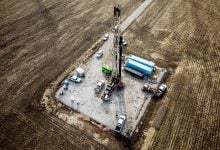 Photo of إنتاج الهيدروجين الطبيعي من آبار النفط المهجورة بتكلفة منخفضة