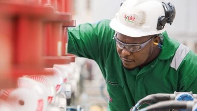 Photo of انتظام إنتاج النفط في نيجيريا بعد إنهاء إضراب عمالي ضخم
