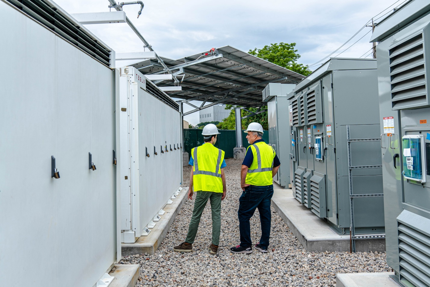 جدوى دمج المصادر المتجددة بالبطاريات في أستراليا تحددها سرعة الربط بالشبكة (تقرير) - الطاقة