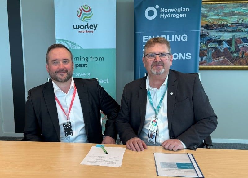 القيادات التنفيذية في شركتي وورلي و هيدروجين إيه إس