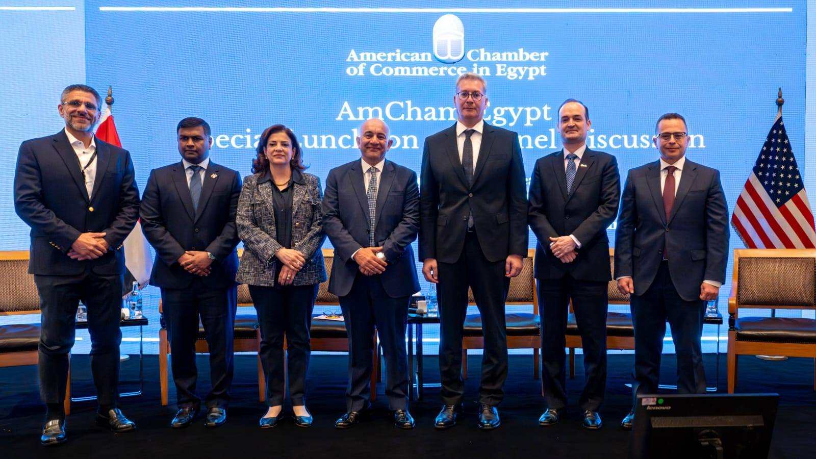 جانب من فعاليات اللقاء