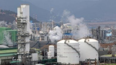 Photo of كوريا الجنوبية تقر مقايضة النفط مع مصافي التكرير لتجنب تداعيات الحرب