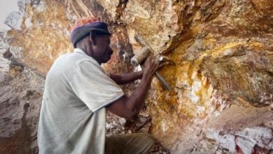 Photo of صادرات السودان من الذهب تسجل مستويات قياسية.. 4.85 طنًا خلال شهرين