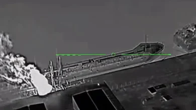 Photo of منشآت نفطية روسية تتعرض لهجوم أوكراني جديد.. وزيلينسكي يتوعد