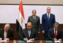 Photo of مصر توقع صفقة غاز لاستقبال 7 تريليونات قدم مكعبة من قبرص