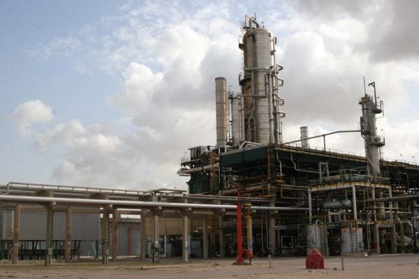 مصفاة الزاوية الليبية
