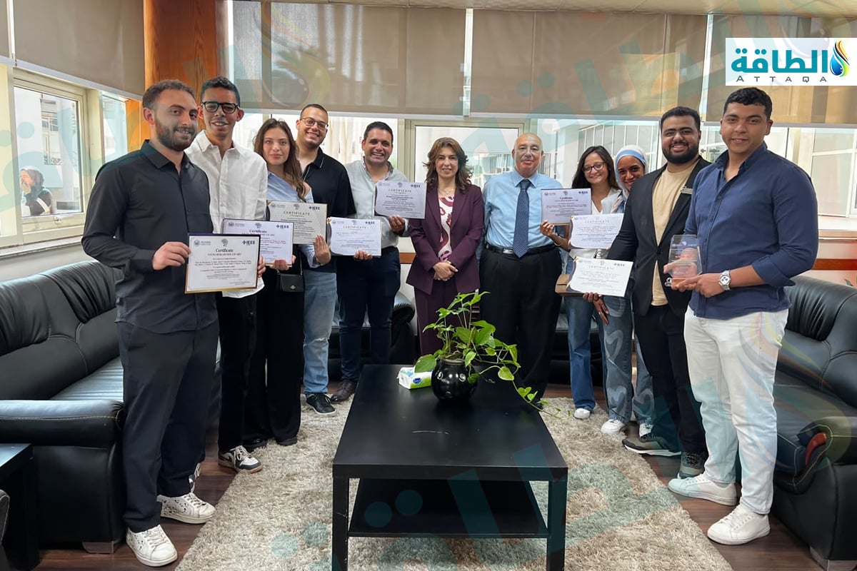 تكريم فريق بحثي مصري لنجاحه في تحويل المخلفات الزراعية إلى وقود حيوي بدمج تقنيات الهيدروجين الأخضر