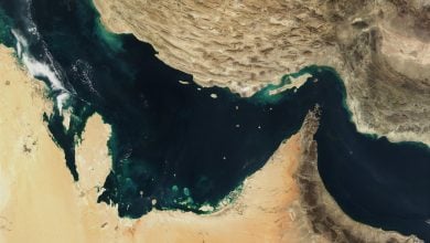 Photo of بيانات متضاربة حول مضيق هرمز.. وحركة الملاحة عند أدنى مستوى في 5 أسابيع