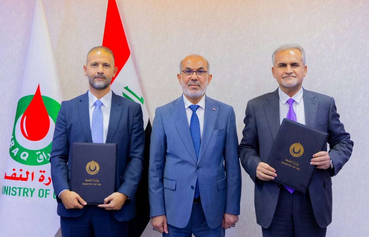 جانب من توقيع الاتفاقية بين نفط البصرة وهاليبرتون الأميركية