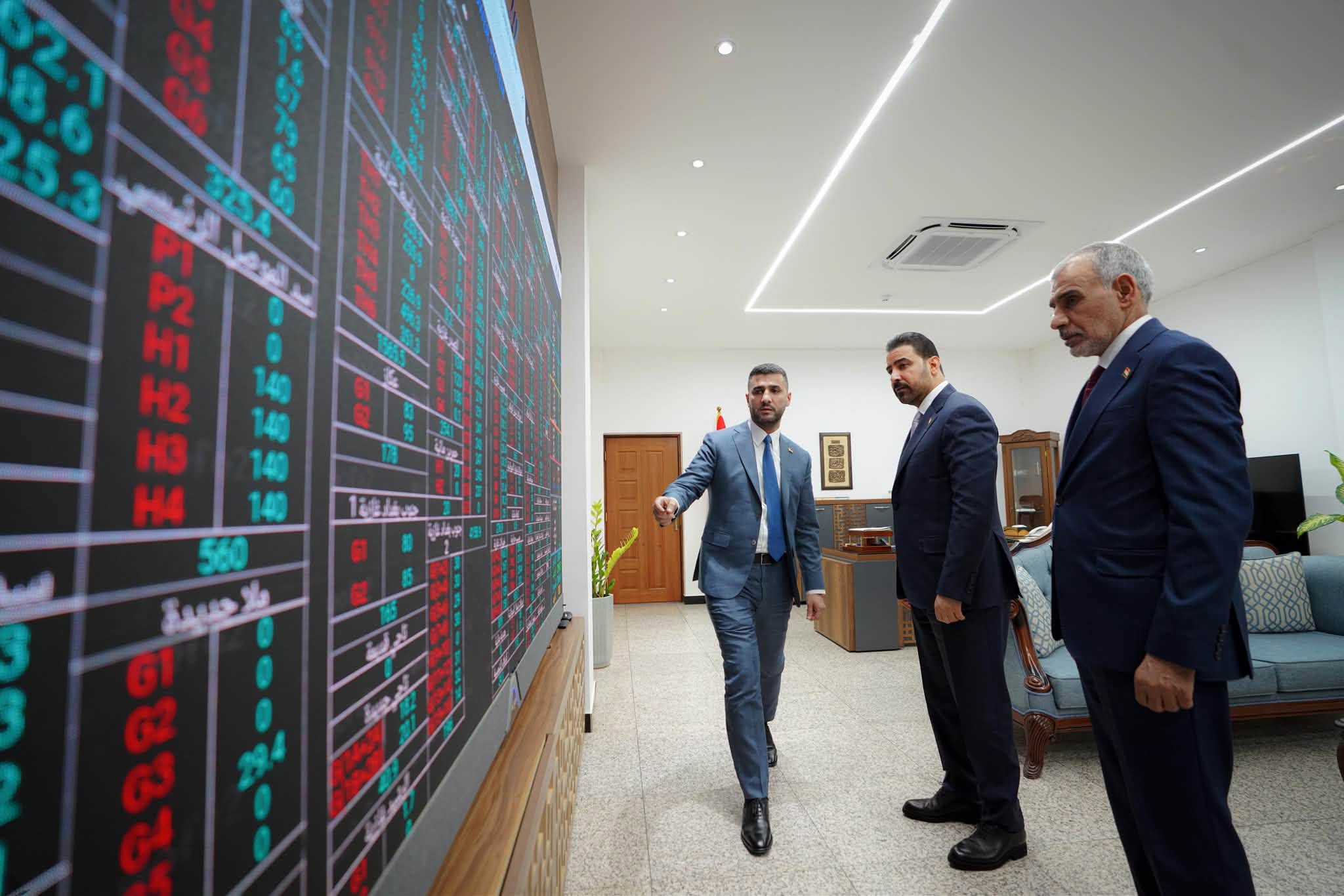 الربط الكهربائي بين العراق ودول الجوار