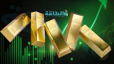 Photo of أسعار الذهب ترتفع 15 دولارًا مع انخفاض العملة الأميركية