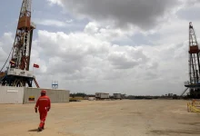Photo of النفط الفنزويلي.. من هو مهندس صفقة القرن المتهم بغسل أموال؟