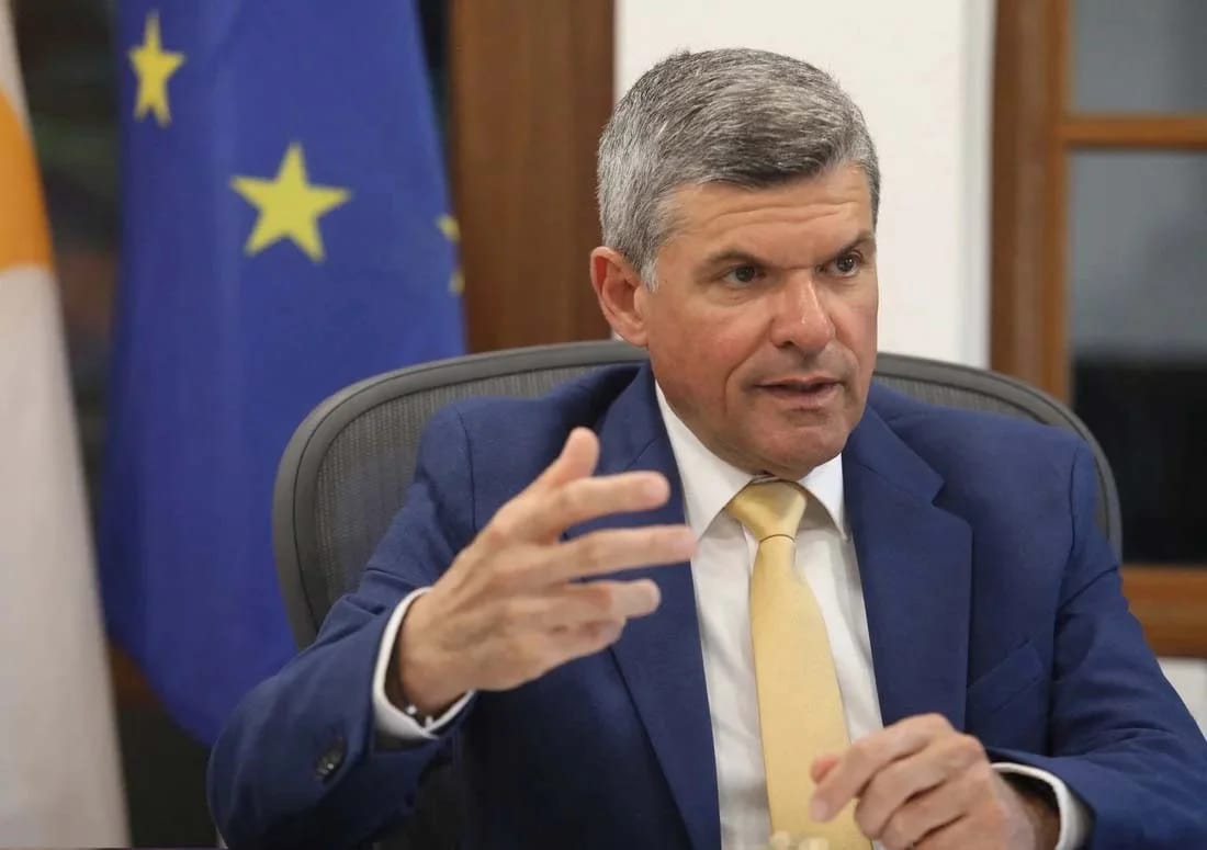 الربط الكهربائي بين قبرص ولبنان