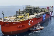 Photo of إطلاق أول منصة عائمة تركية لإنتاج الغاز في البحر الأسود