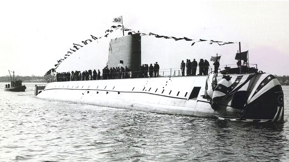 أول غواصة نووية في العالم